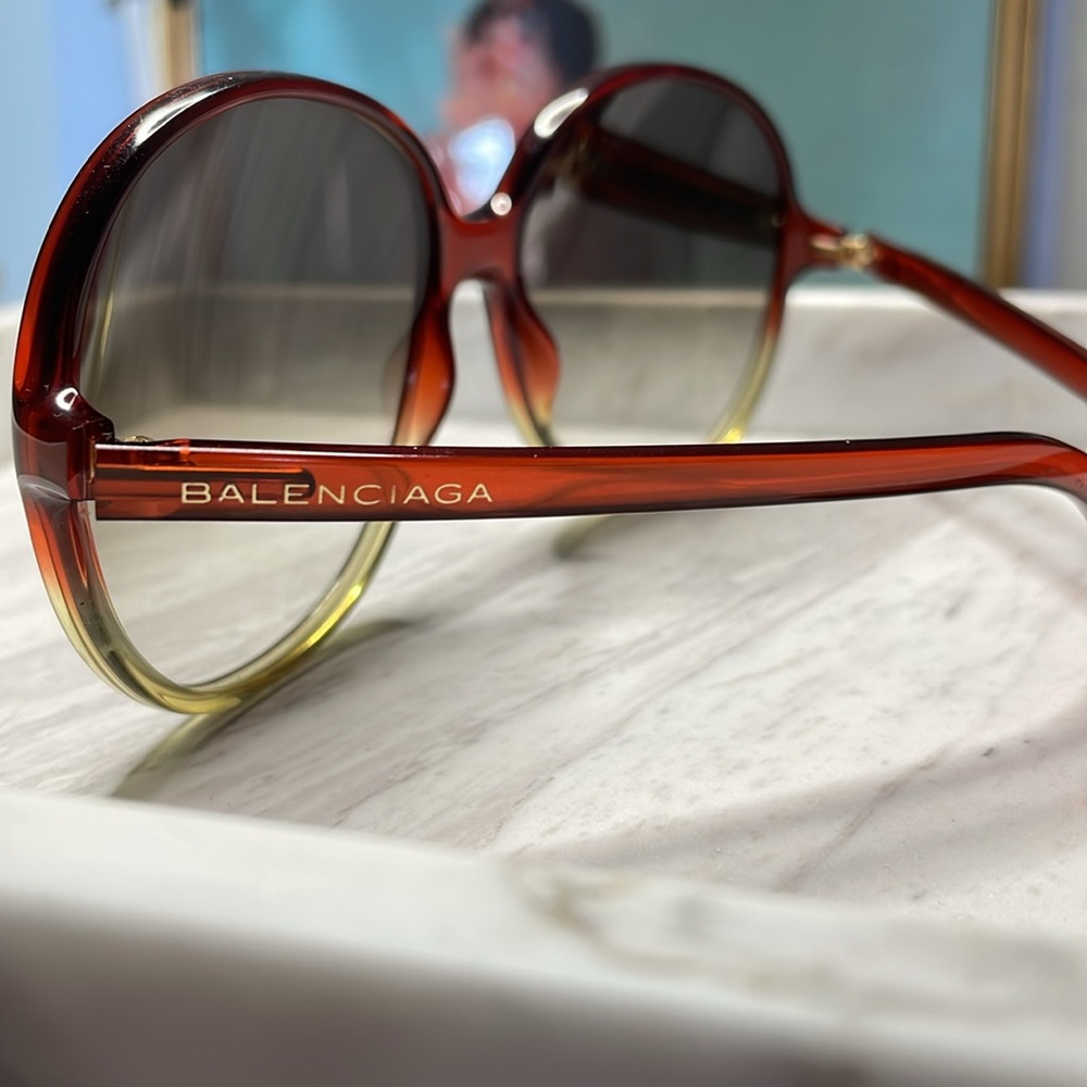 Balenciaga oversized sunglasses - Picture 2 of 6